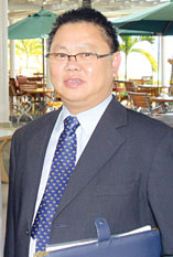 <b>Sylvio Tang</b> contre-attaque - ab591bab620f5c0c1a000e878ab64ad6