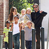 angelina-jolie-brad-pitt-et-leurs-enfants.jpg