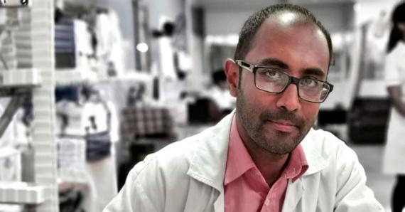 Le Dr Nazim Subrottee, médecin généraliste, souligne l’importance de se tenir informé sur le mpox pour pouvoir mieux prévenir la maladie.